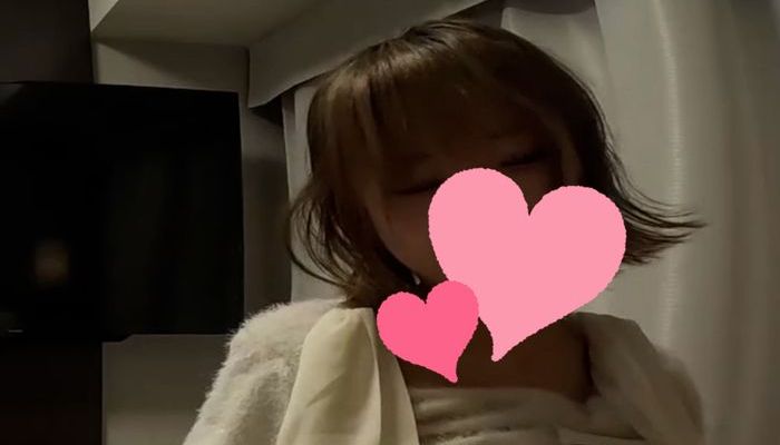 20歳華奢女子大生ちゃんとの3回目はおねだりされながら生挿入♡「生のおち〇ち〇気持ちいい！！」【後編】【個人撮影】No.328